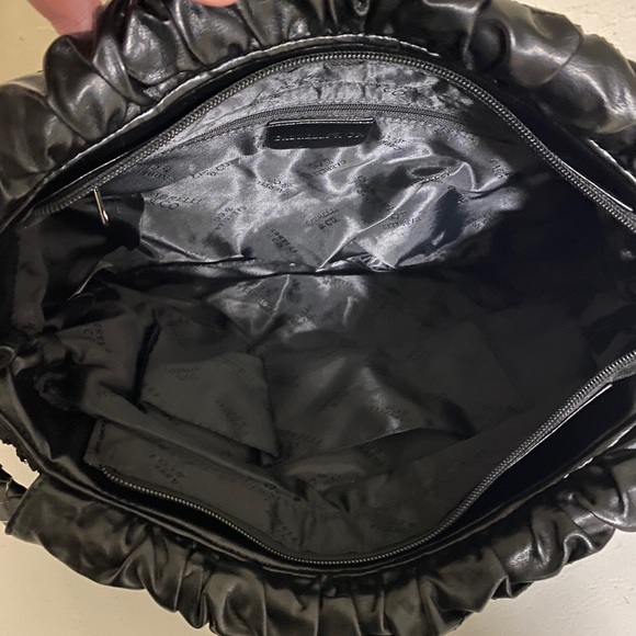 5 for $25. Women’s lace handbag. NWT - Picture 3 of 3